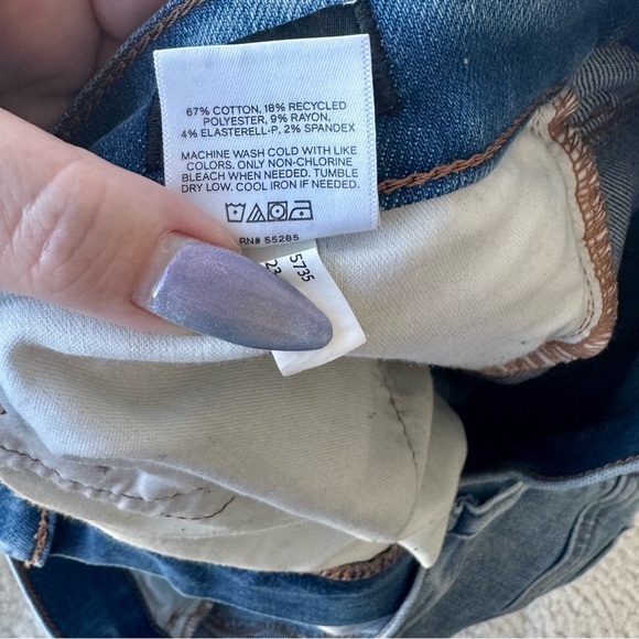 Express Medium Wash Distressed High Rise Skinny Jeans Size 14 Short - Picture 6 of 7